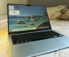 Apple MacBook Air 13in M4 16GB RAM 256GB SSD Silver