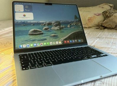Apple MacBook Air 13in M4 16GB RAM 256GB SSD Silver