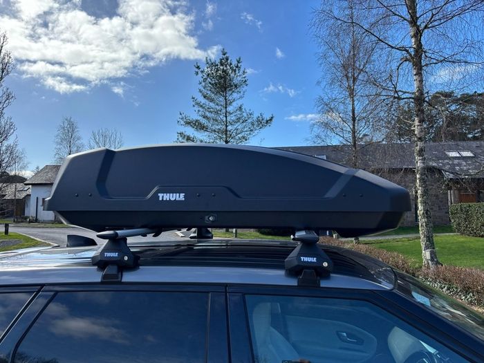 Rental: Thule Force XTM 400L Roof Box
