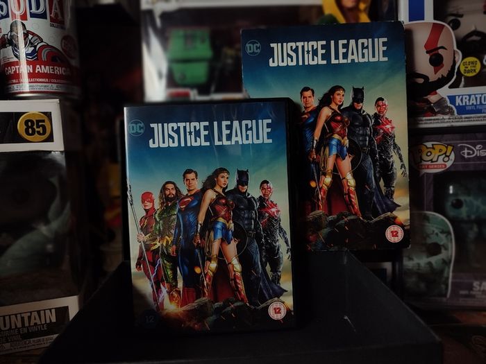 Justice League ! DVD with Slipcase ! 2018 ! Wonder Woman ! Batman ! Superman ! DC ! Marvel !
