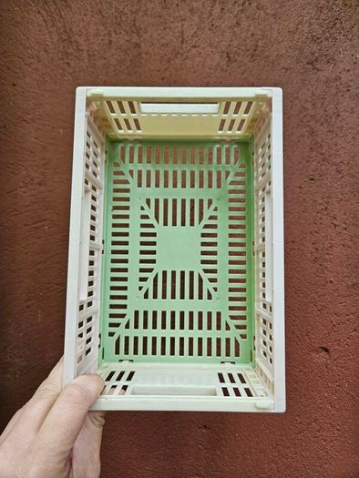 Set of four foldable baskets