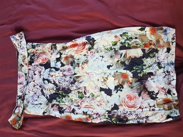 Maternity dress,  wedding guest