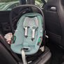 Maxi Cosi car seat with swivel isofix base Image 3