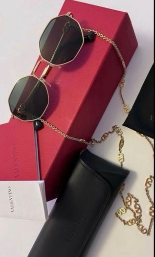 sunglasses Valentino