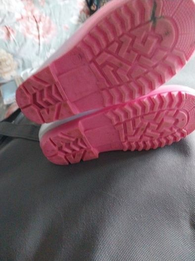 childs wellie boots