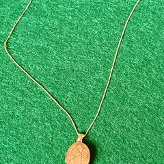 9k gold Daughter Locket with chain