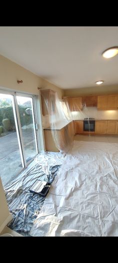 Painter | Interior | Great Prices, Quality Finish & Repairs