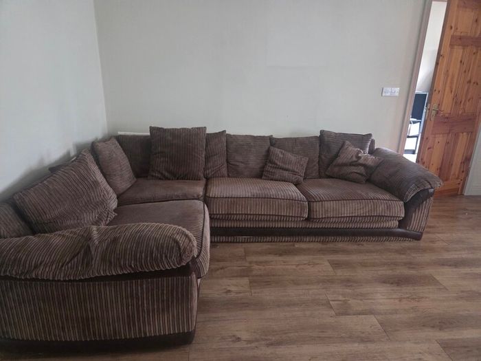 Large Corner sofa quick sale
