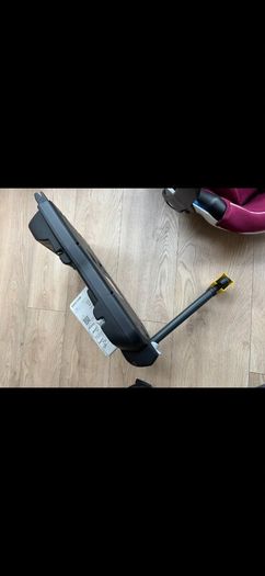 Be Safe Baby Car Seat w/iso fix