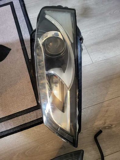 Audi A3 head light