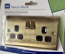 Double switched (13A) socket - antique brass