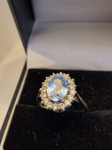 9ct gold ring