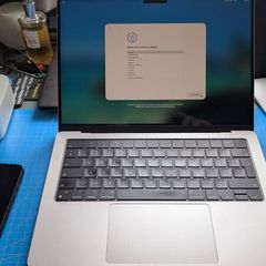 Macbook Pro 14" 2021,  M1 Pro, 16 Gb, 512 Gb Ssd