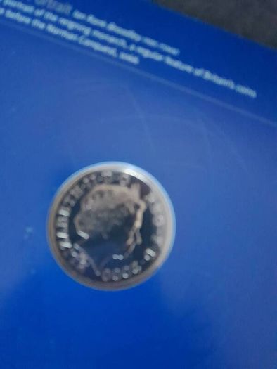 few coins and notes