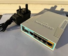 1Gb Router MikroTik hAP ac Dual Band PoE