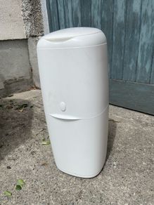nappy bin