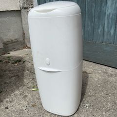 nappy bin
