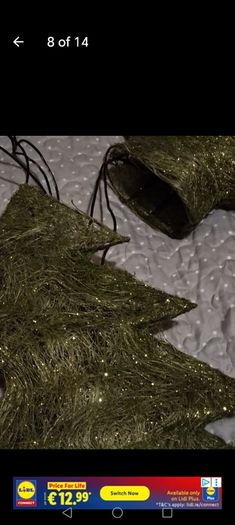 2 plugin Christmas tree decorations