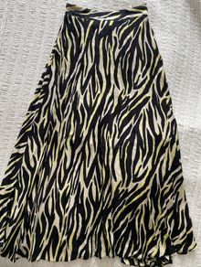 New Look skirt size UK6 never worn