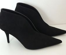 High heels shoes