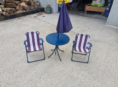 Childrens patio table and chairs