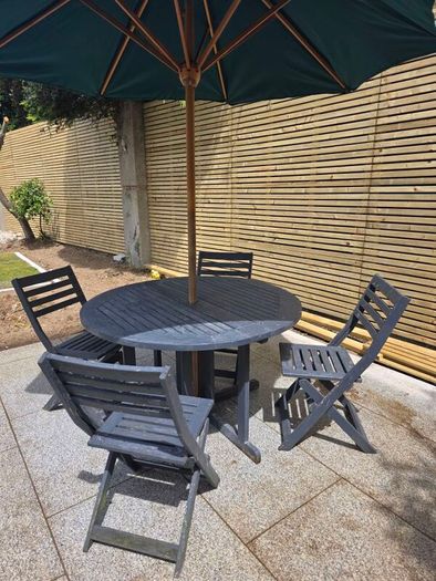 Garden Table Chairs & Parasol