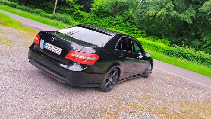 Mercedes E250 CDI - Bi-Turbo 204 HP, AMG line