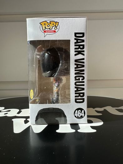 Funko Pop! Fortnite Dark Vanguard (Glow) #464
