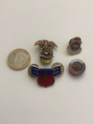 Selection Of Vintage U.S Navy Pin Badges