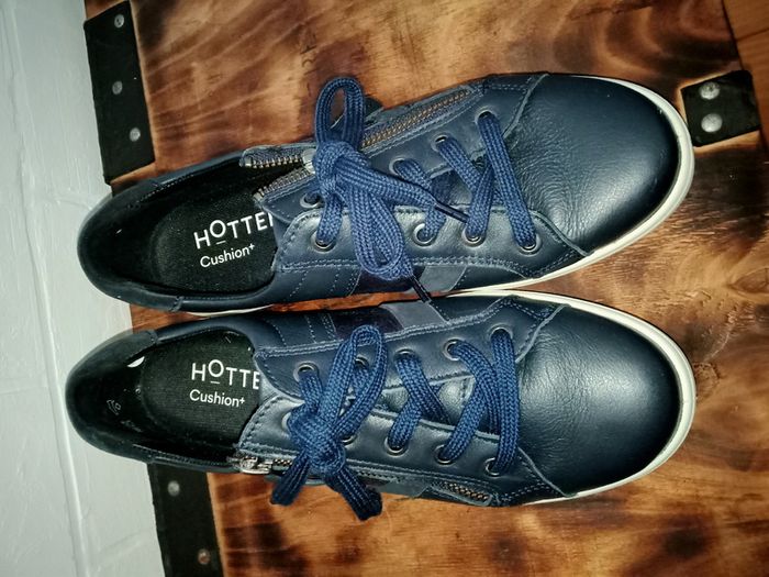 Hotter  navy trainers leather size 6