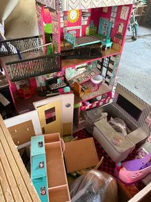 kids doll house