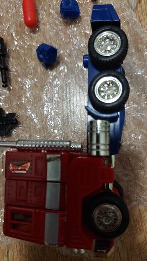 Transformer Optimus G2