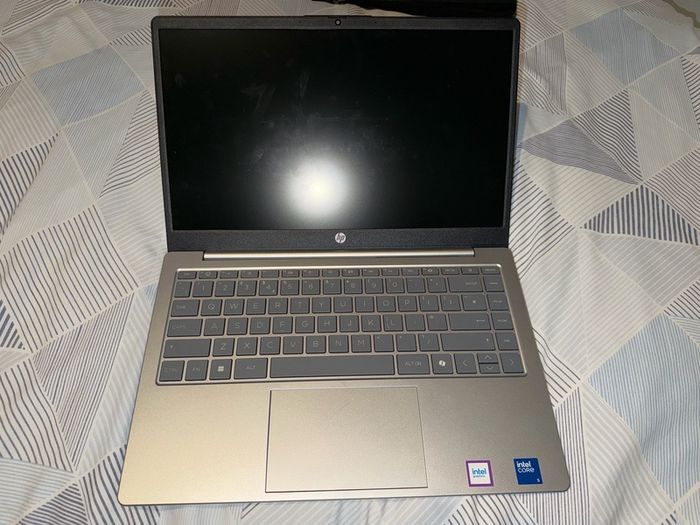 HP 240 14-inch G10 Notebook PC / HP Laptop 14 series