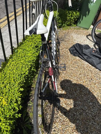 Trek One Series 1.2 Road Bike