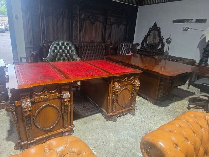 Thomas Chippendale Lions Head Carved Twin Pedestal Partner Desk+ chair+ table