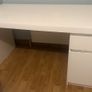 IKEA Malm Desk- White Image 3