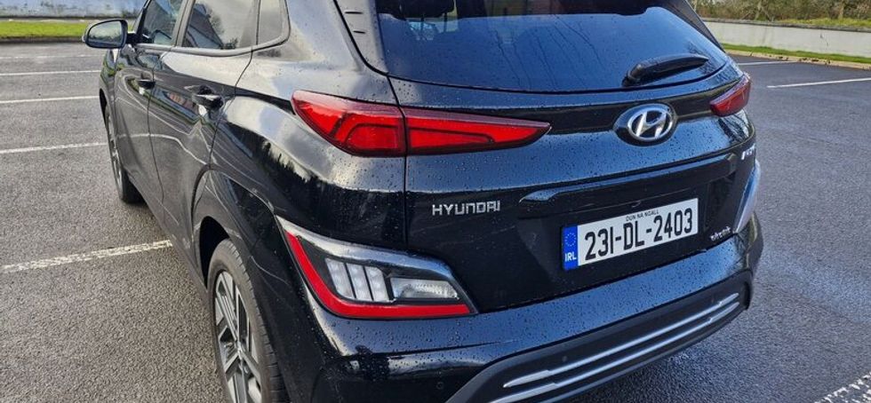 2023 Hyundai Kona EV, Premium model 39kwh