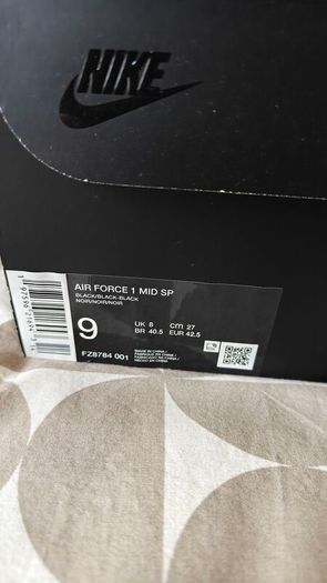 Supreme Nike Air Force Mid Black 42.5 New