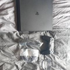 PS4 Slim 2TB Boxed Pristine Condition ## Jackpot ## 11.00