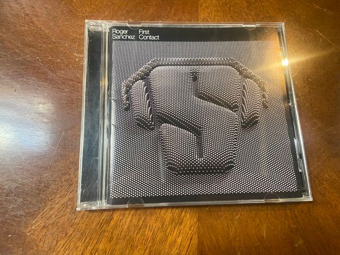 Roger Sanchez First Contact CD
