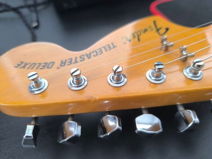 Fender classic series 72 telecaster deluxe