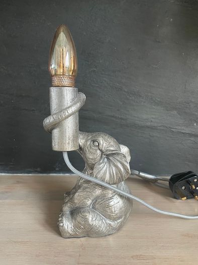 Bedside lamp light