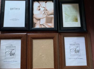 6 Picture Frames
