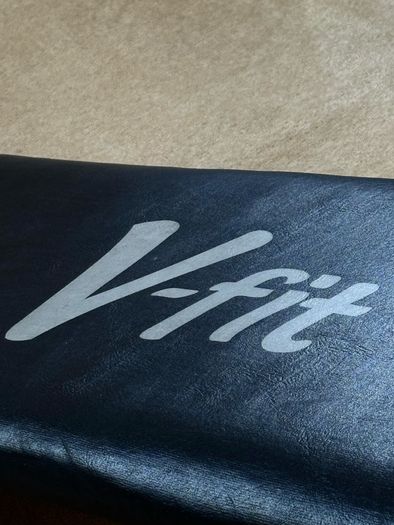 V-Fit Adjustable Bench - like new