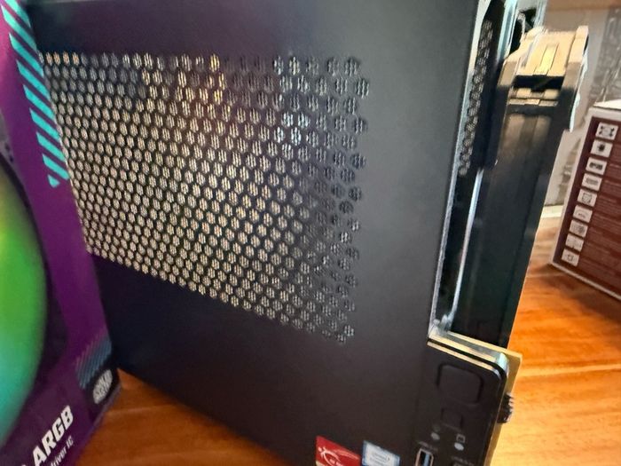 PC case and coolers for mini itx build