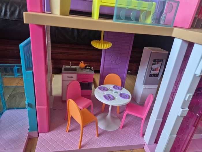 Barbie Dream House