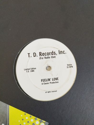 5e 12s >> house / techno / hip-hop / drum n bass / disco edits / breaks etc 12" clearance