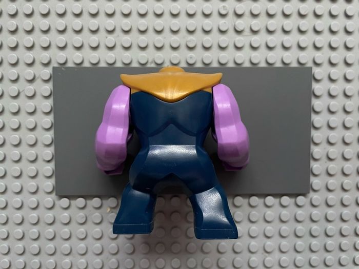 lego super heroes sh0504 Thanos minifigure- Large Figure, Dark Blue Outfit, Medium Lavender Arms, Pearl Gold Helmet