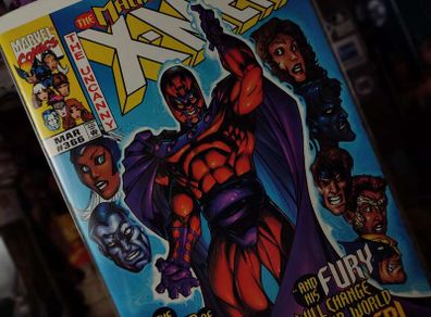 The Uncanny X-men ! Issue #366 ! 1st Appearance of Astra ! 1999 ! by Marvel !