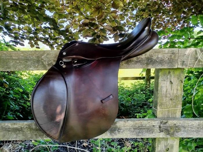 Berney Bros GP Saddle 17.5 inch
